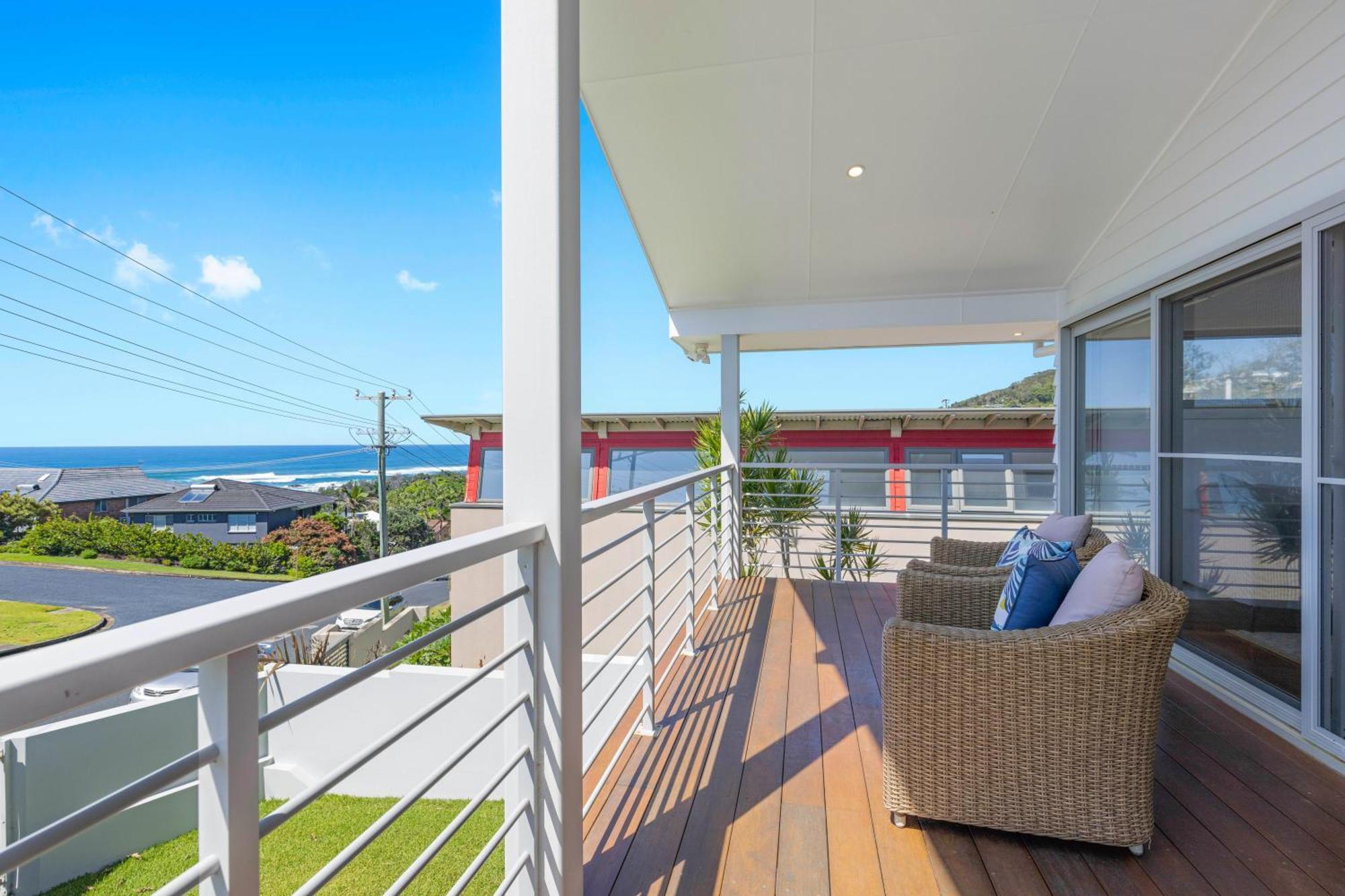 Holiday home Laze At Lighthouse - Family With Pool, Heated Pool Oct To Mar *