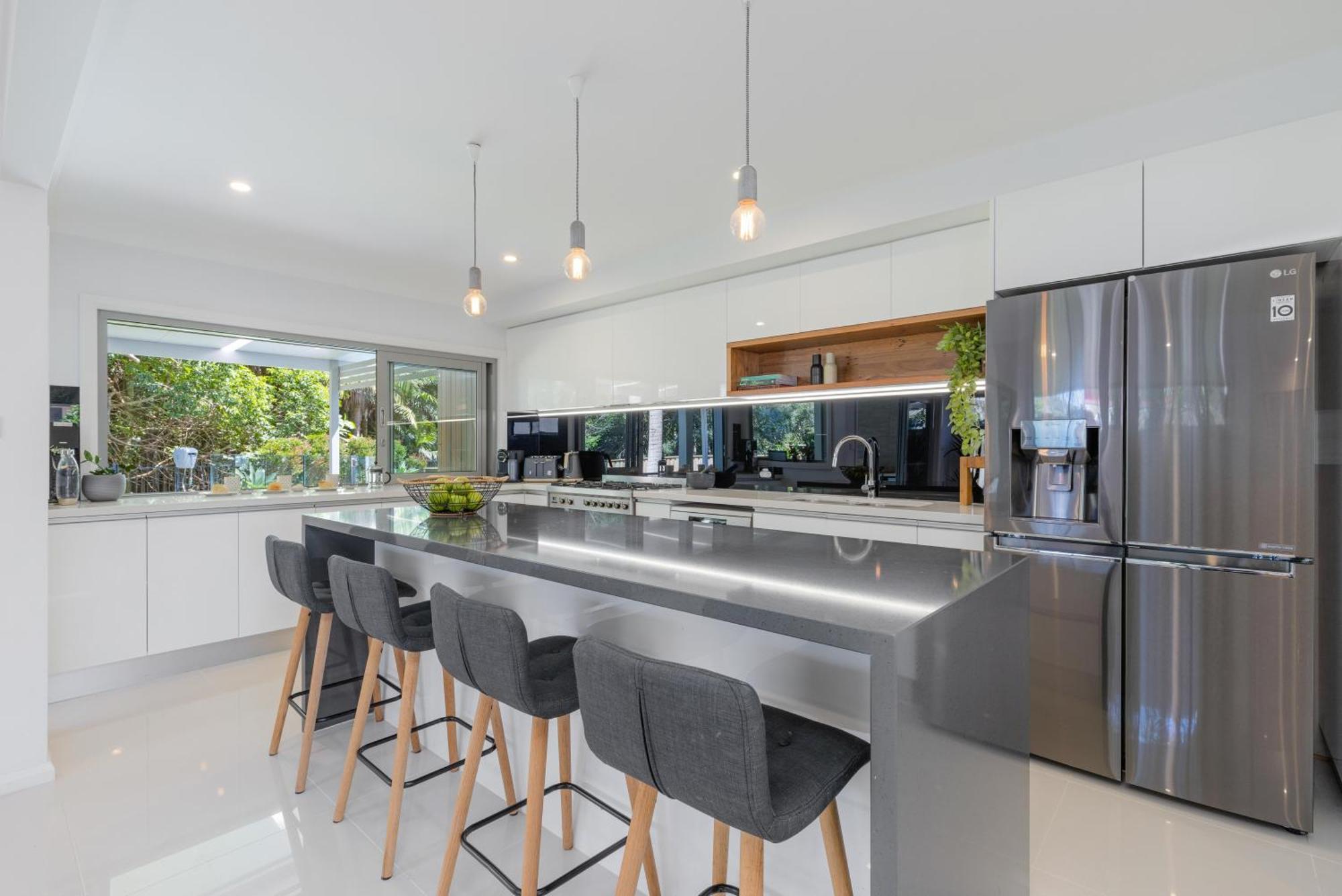 Holiday home Laze At Lighthouse - Family With Pool, Heated Pool Oct To Mar Port Macquarie