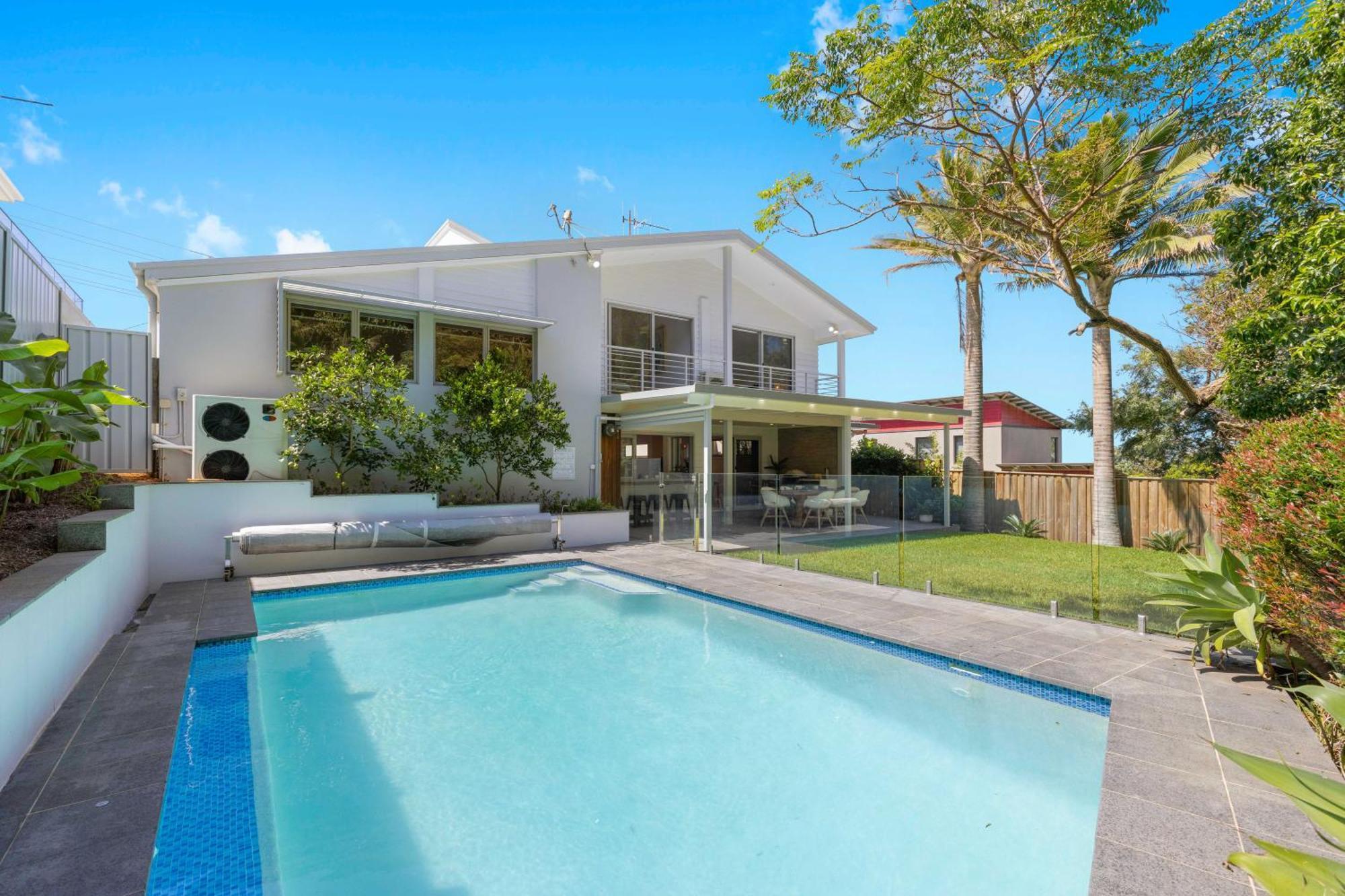 Laze At Lighthouse - Family With Pool, Heated Pool Oct To Mar Holiday home Port Macquarie